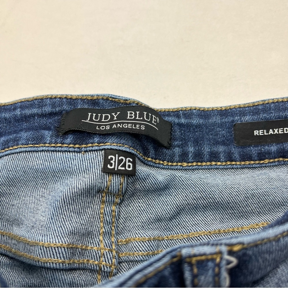Judy Blue Distressed Relaxed Fit Womens Size 3 / 26 Blue Denim Jeans Frayed Hem - Picture 2 of 14